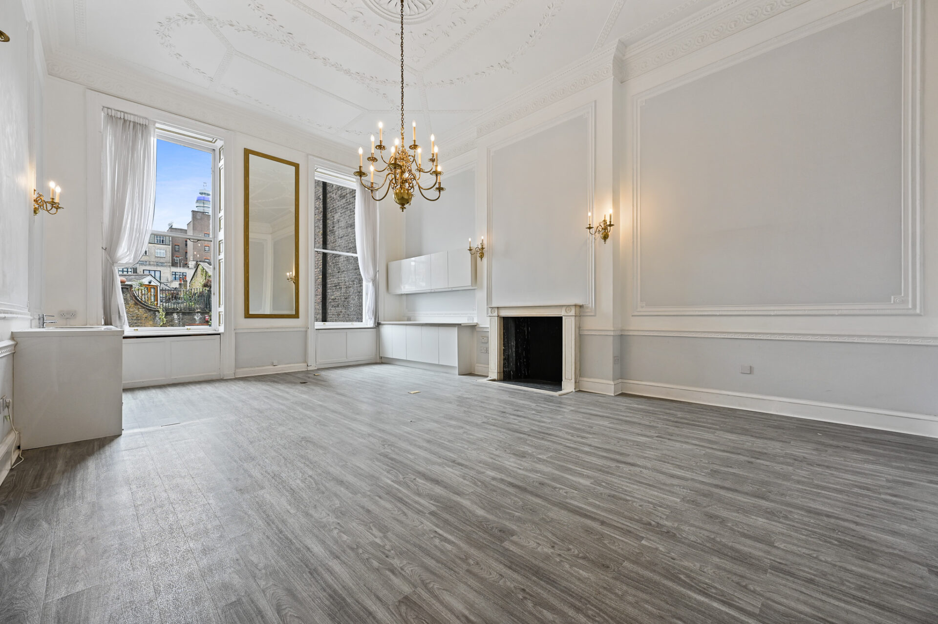 Medical room to rent Harley Street, Marylebone W1